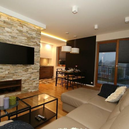 Apartament "Park Lotnikow" クラクフ エクステリア 写真